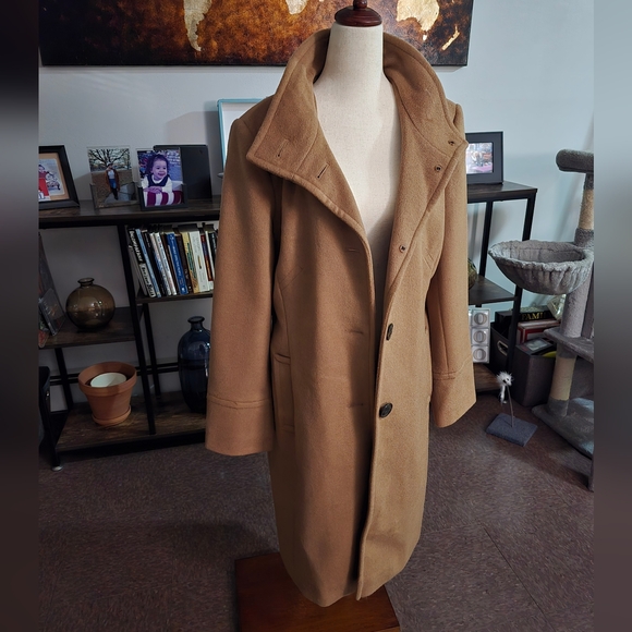 Larry Levine – Walker Wool Blend Front Button Coat - Picture 2 of 3